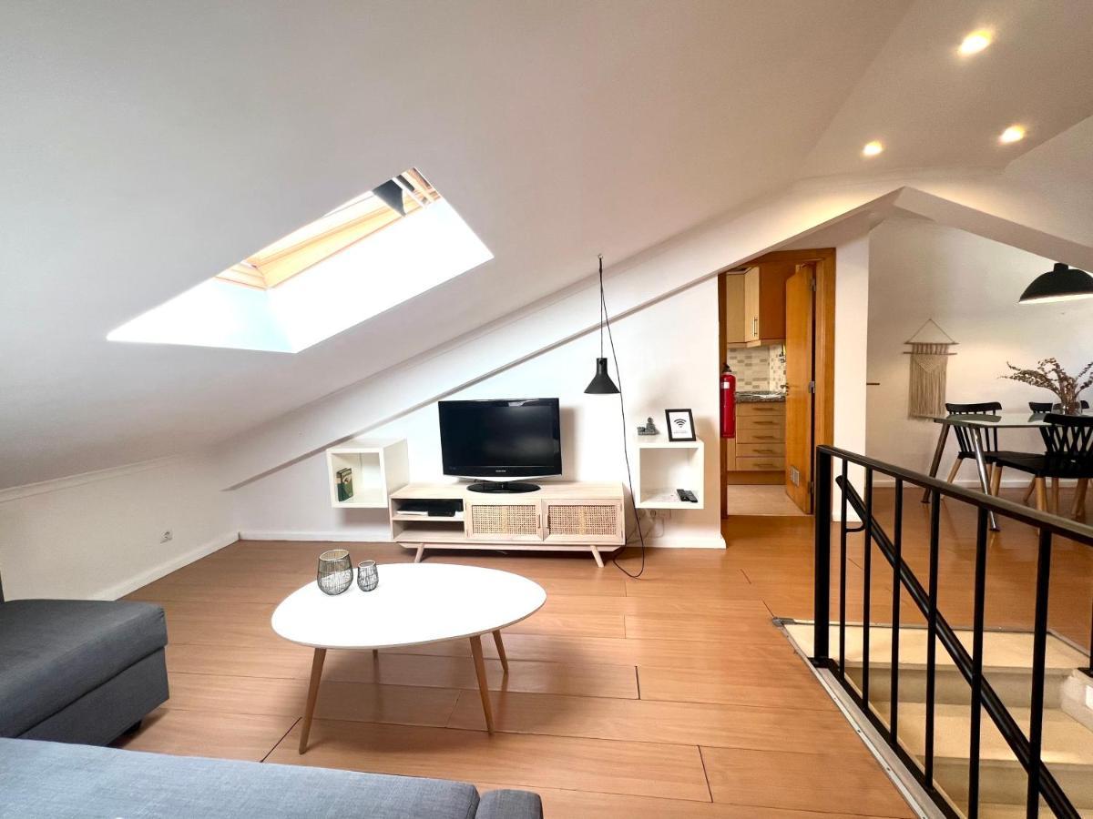 Central Gem I - Lisbon Trendy Santos District Екстериор снимка